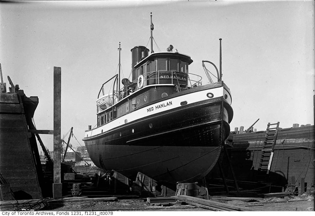 Ned Hanlan tug - September 16, 1932